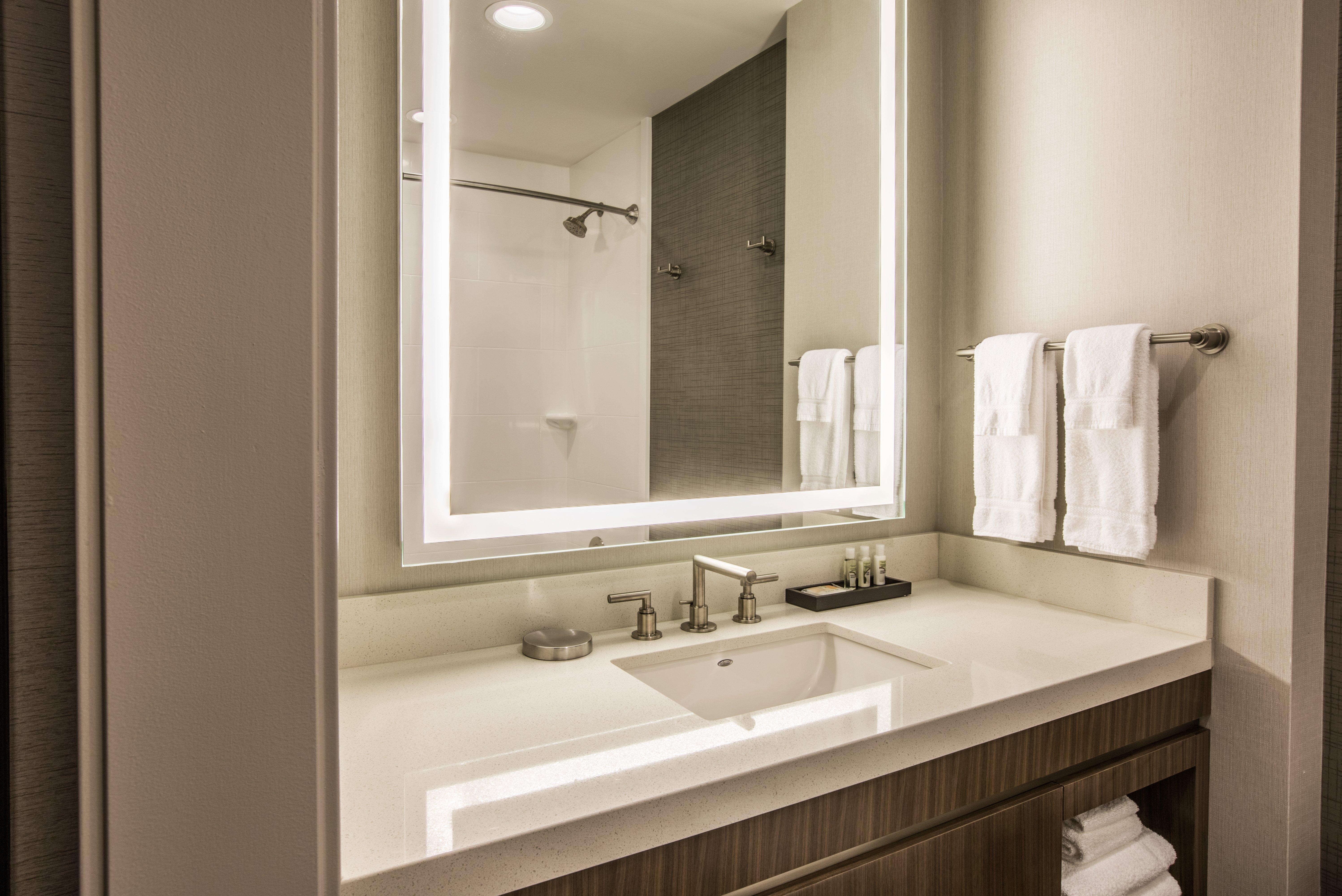 Holiday Inn Portland West - Hillsboro By Ihg Exterior foto